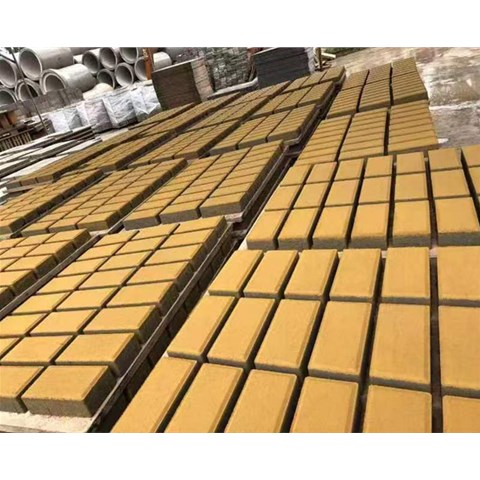 透水磚的顏色耐久性與制作工藝有關(guān)嗎？曲靖東星耀分享